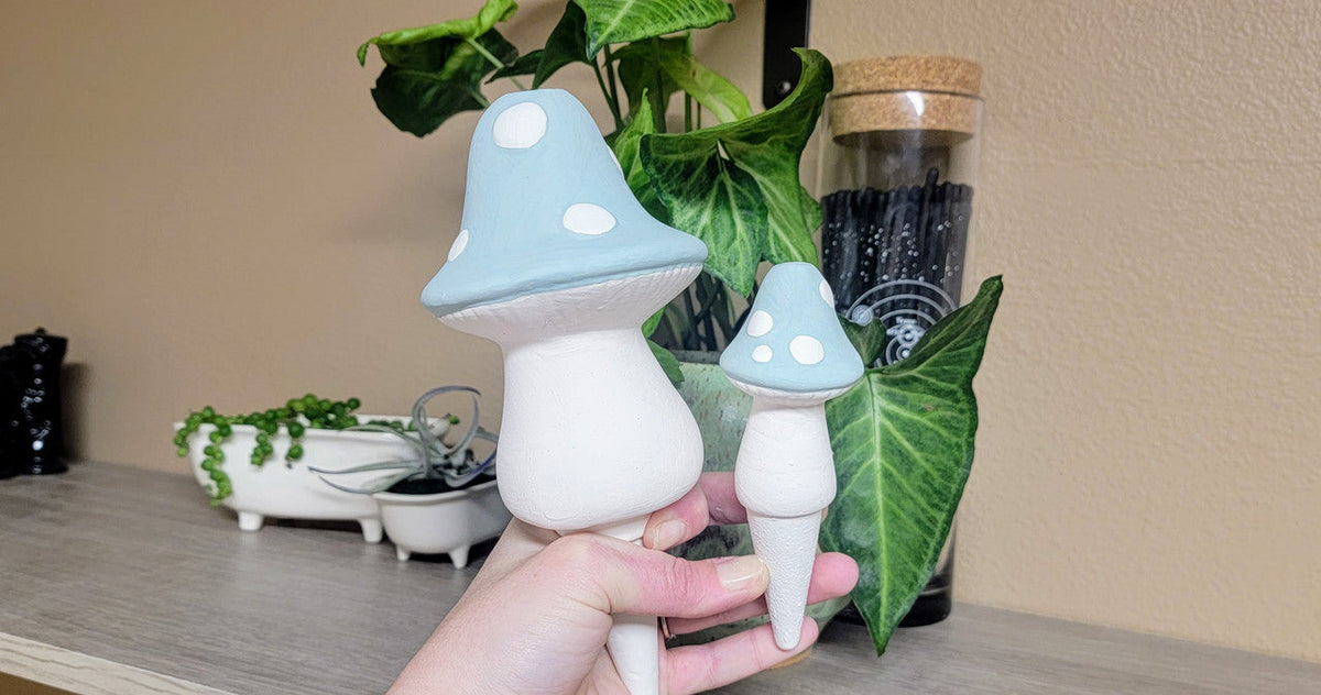 Small Toadstool Watering Spike